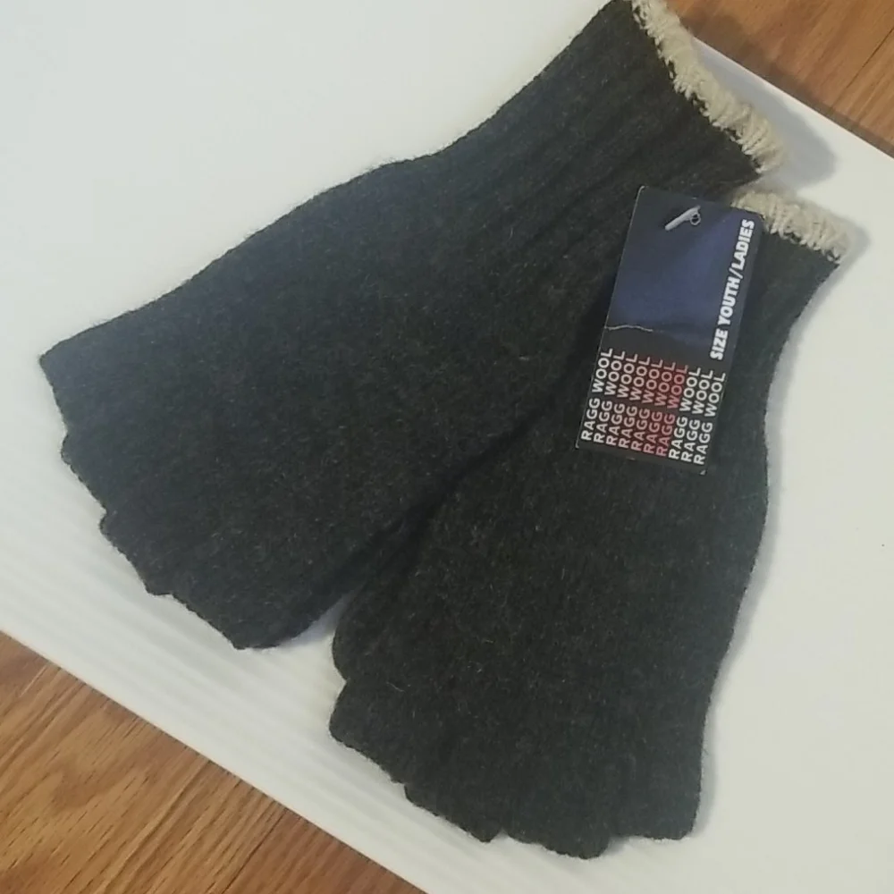 Ragg wool gloves‎